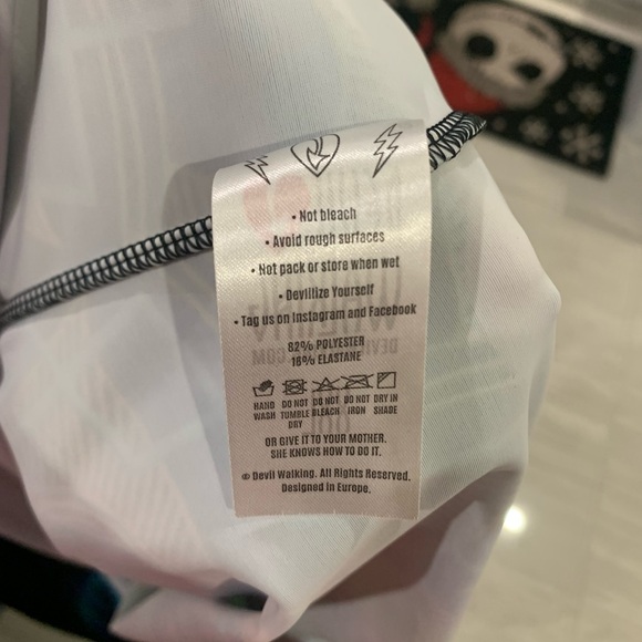 DEVIL WALKING Trippy Eye Rave Set - Picture 5 of 5